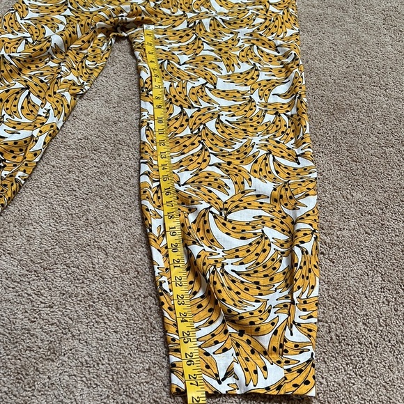 Farm rio medium banana print crossover halter backless jumpsuit . - Picture 5 of 12